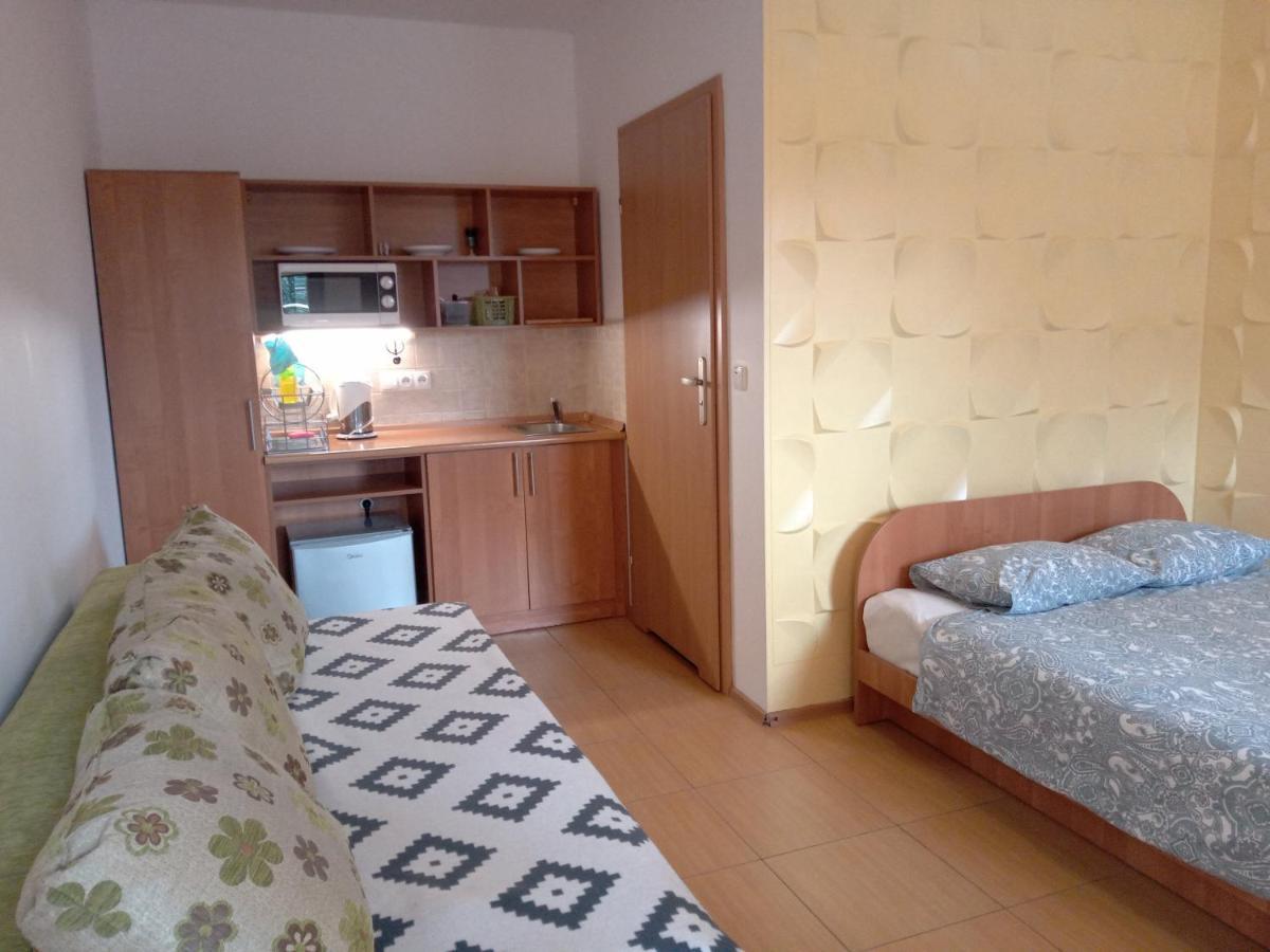 Pokoje Goscinne Monti Kudowa-Zdroj Dış mekan fotoğraf
