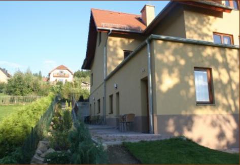 Pokoje Goscinne Monti Kudowa-Zdroj Dış mekan fotoğraf